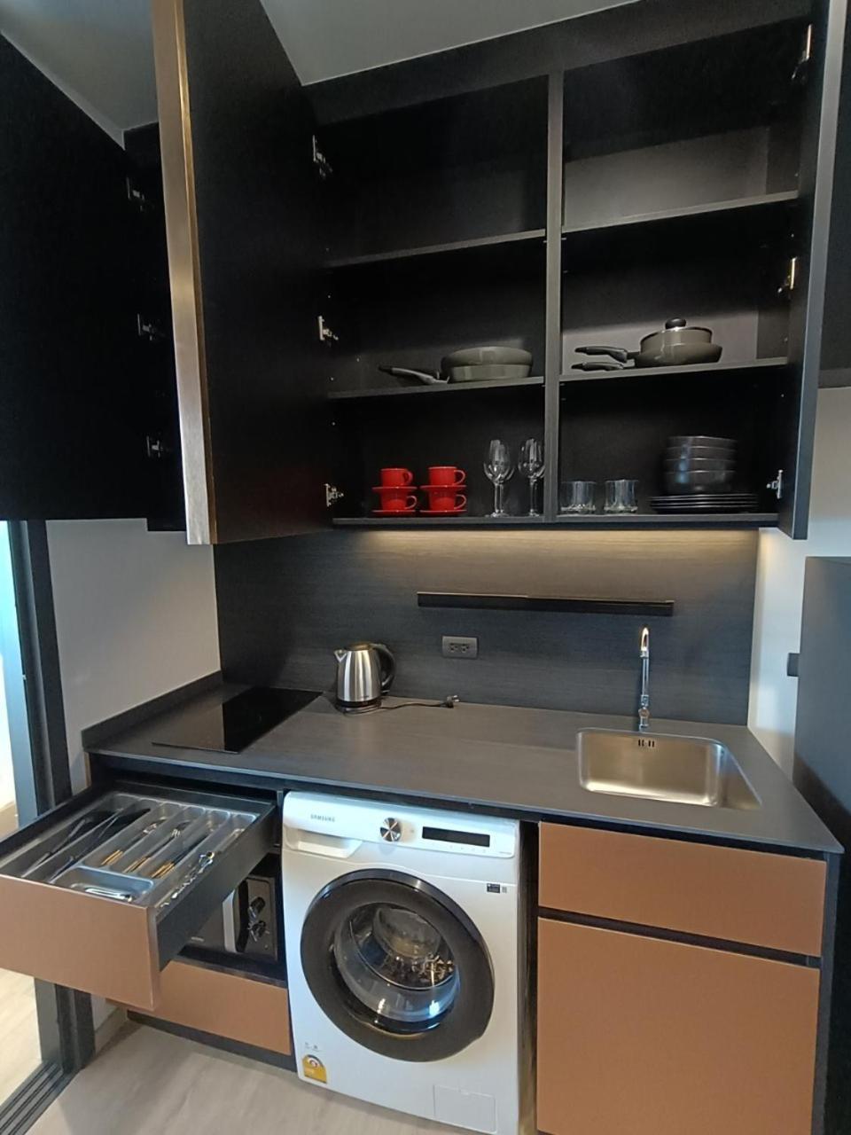 Downtown Chic Condo Rooftop Pool #En797 Pattaya Esterno foto